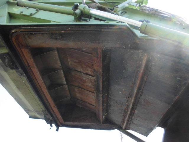 2T パッカー車 プレス式 塵芥車 押出式 5立米 元役所使用|中古トラックの販売・買取・査定のアイナビ