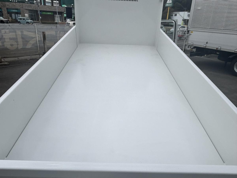 エルフ 低床ダンプ 積載3000kg|中古トラックの販売・買取・査定のアイナビ