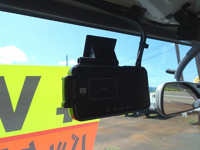 エルフ0.5t4WDFFL標準10M高所作業車|中古トラックの販売・買取・査定のアイナビ