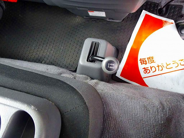 ボンゴバンGL1t4WD2人乗り5ドアハイルーフ|中古トラックの販売・買取・査定のアイナビ