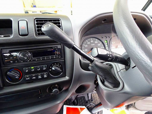 ボンゴバンGL1t4WD2人乗り5ドアハイルーフ|中古トラックの販売・買取・査定のアイナビ