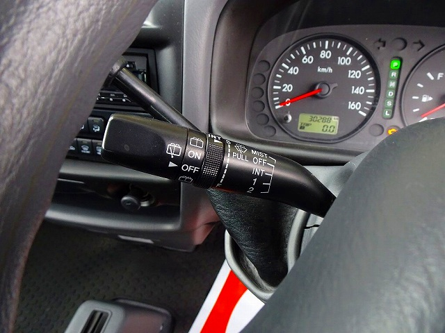 ボンゴバンGL1t4WD2人乗り5ドアハイルーフ|中古トラックの販売・買取・査定のアイナビ