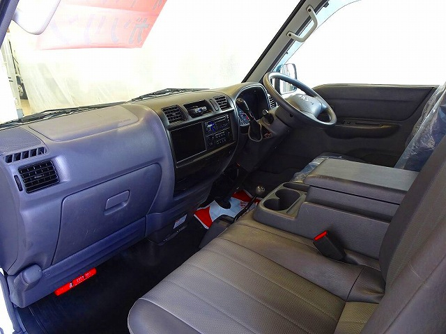 バネットバンDX0.95t4WD2人乗り5ドアハイルーフガソリン|中古トラックの販売・買取・査定のアイナビ