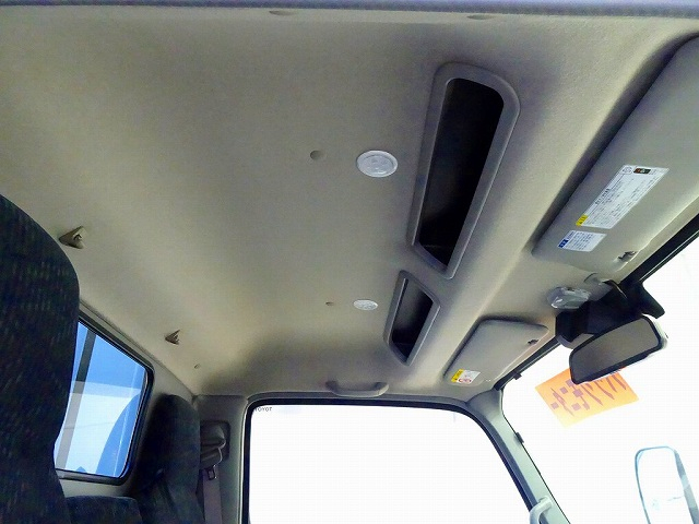 ダイナ2tFJL標準セミロング平ボデー総重量5t未満|中古トラックの販売・買取・査定のアイナビ