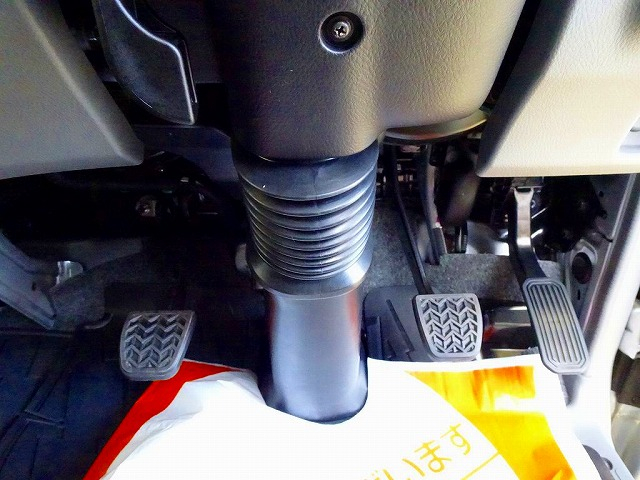 ダイナ2tFJL標準セミロング平ボデー総重量5t未満|中古トラックの販売・買取・査定のアイナビ