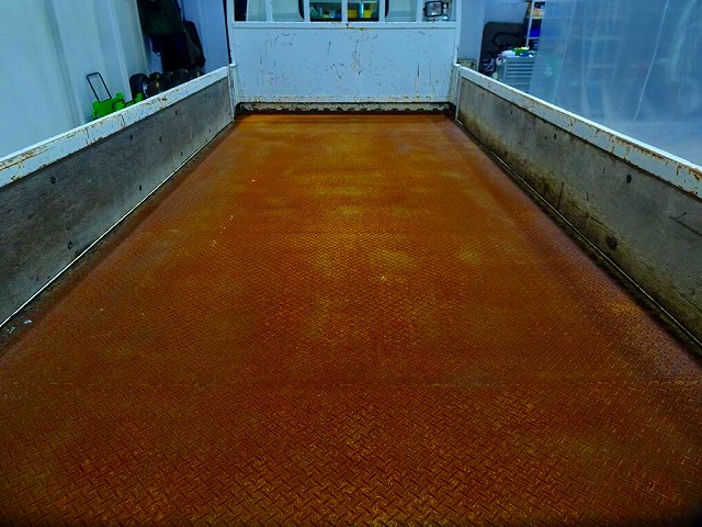 エルフ3t高床標準ロングキャリアカー(一般用)|中古トラックの販売・買取・査定のアイナビ