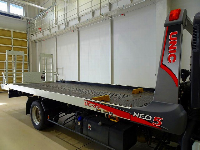 エルフ3tFFLワイド超ロングキャリアカー(車載)|中古トラックの販売・買取・査定のアイナビ