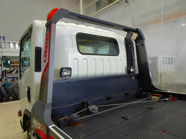 エルフ3tFFLワイド超ロングキャリアカー(車載)|中古トラックの販売・買取・査定のアイナビ