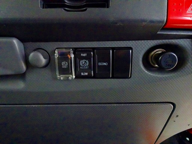 エルフ3.5t高床ワイドロングタダノ4段セルフクレーン付|中古トラックの販売・買取・査定のアイナビ