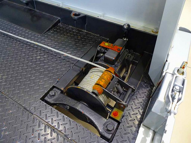 エルフ2.95tFFLワイド超ロングキャリアカー(車載)|中古トラックの販売・買取・査定のアイナビ