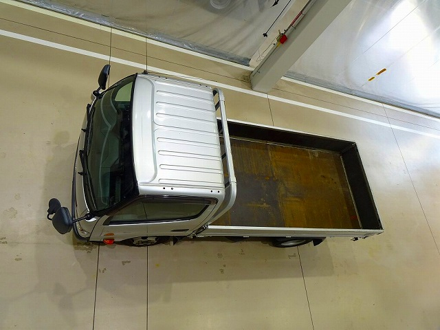 トヨエース2tFJL標準平ボデー総重量5t未満|中古トラックの販売・買取・査定のアイナビ