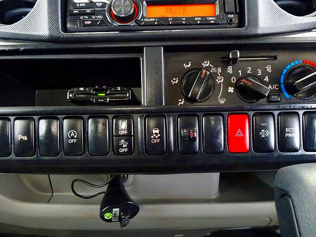 ダイナ2tJL標準平ボデー総重量5t未満|中古トラックの販売・買取・査定のアイナビ