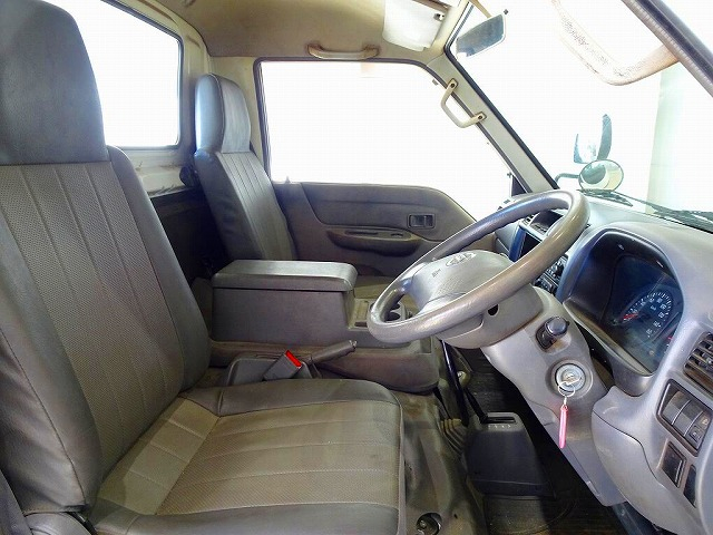 バネットトラックDX1t4WDWタイヤ平ボディガソリン|中古トラックの販売・買取・査定のアイナビ