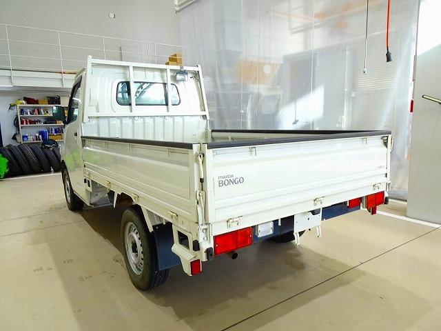 ボンゴトラックSTD0.75t4WDSタイヤ平ボデーガソリン|中古トラックの販売・買取・査定のアイナビ
