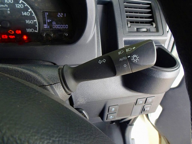 ボンゴトラックSTD0.75t4WDSタイヤ平ボデーガソリン|中古トラックの販売・買取・査定のアイナビ