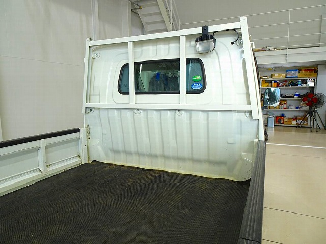 ボンゴトラックSTD0.75t4WDSタイヤ平ボデーガソリン|中古トラックの販売・買取・査定のアイナビ