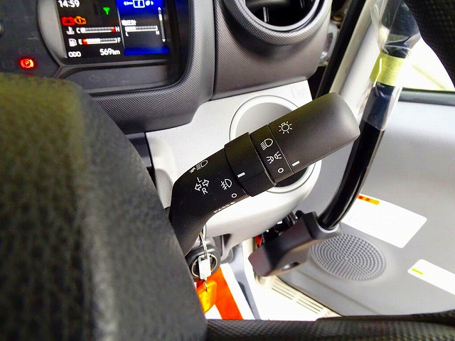 デュトロ2tFJL支柱レス強化ダンプ未使用車|中古トラックの販売・買取・査定のアイナビ