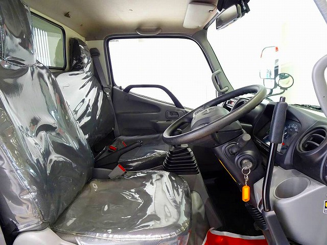 デュトロ2tFJL強化ダンプ総重量5t未満|中古トラックの販売・買取・査定のアイナビ