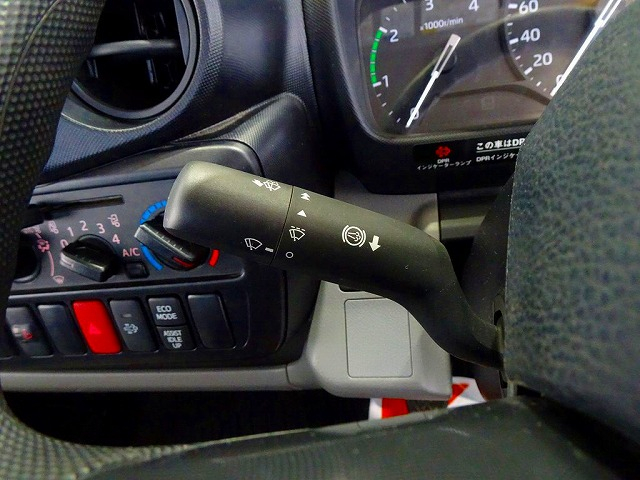 デュトロ2tFJL強化ダンプ総重量5t未満|中古トラックの販売・買取・査定のアイナビ