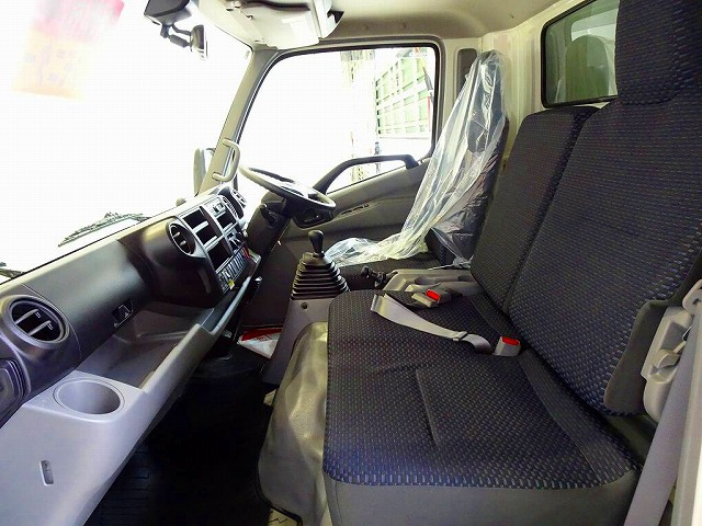 デュトロ3.45tFJLワイド超ロングアルミウイング|中古トラックの販売・買取・査定のアイナビ