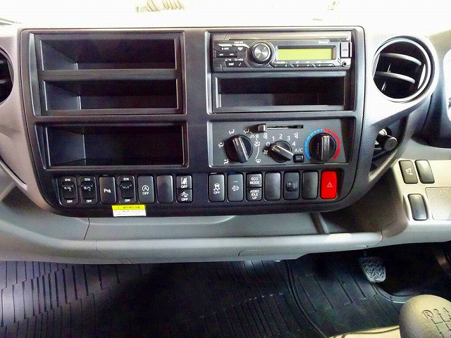 デュトロ3.45tFJLワイド超ロングアルミウイング|中古トラックの販売・買取・査定のアイナビ