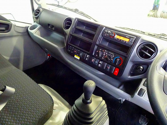 デュトロ3.45tFJLワイド超ロングアルミウイング|中古トラックの販売・買取・査定のアイナビ