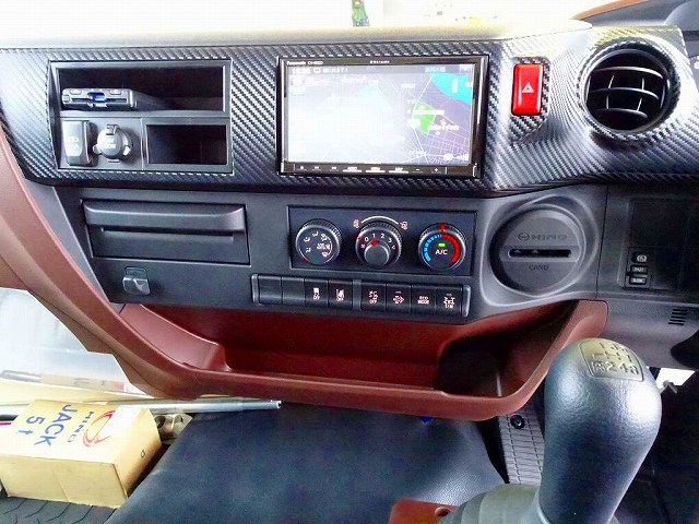 レンジャー3.2t標準ベッド付深ダンプ210ps|中古トラックの販売・買取・査定のアイナビ