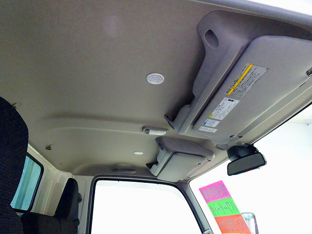 デュトロ3.5tFJLワイド超ロング2段折れ式垂直P/G付未使用車|中古トラックの販売・買取・査定のアイナビ