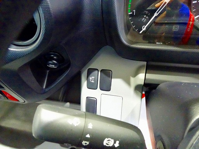 デュトロ3.5tFJLワイド超ロング2段折れ式垂直P/G付未使用車|中古トラックの販売・買取・査定のアイナビ