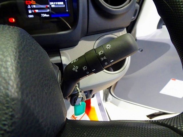 デュトロ3.5tFJLワイド超ロング2段折れ式垂直P/G付未使用車|中古トラックの販売・買取・査定のアイナビ