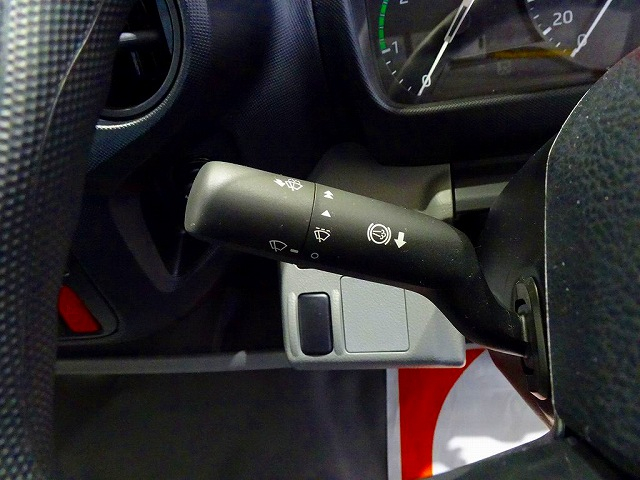 デュトロ3.5tFJLワイド超ロング2段折れ式垂直P/G付未使用車|中古トラックの販売・買取・査定のアイナビ