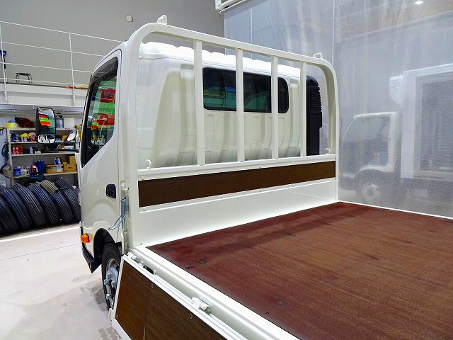 ダイナ1.35tFJLWタイヤ垂直P/G付|中古トラックの販売・買取・査定のアイナビ