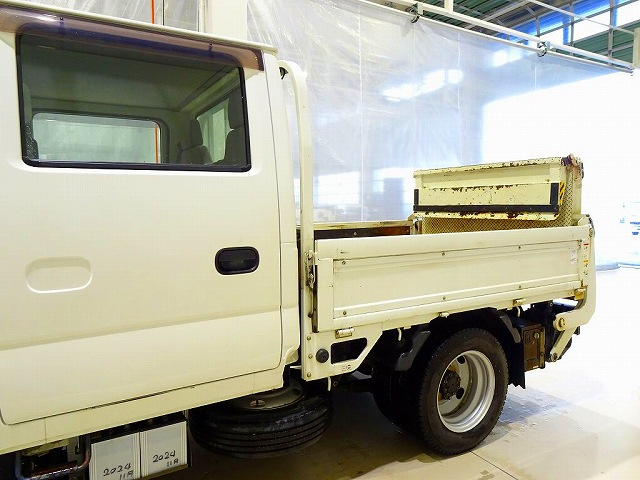 エルフ1.75t4WDFFL標準Wキャブ/アーム式PG付総重量5t未満|中古トラックの販売・買取・査定のアイナビ