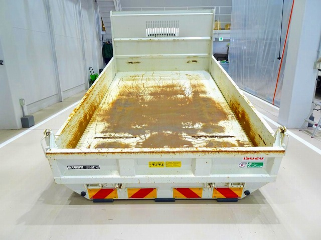 エルフ3.65t高床ワイドセミロングセーフティローダーダンプ|中古トラックの販売・買取・査定のアイナビ