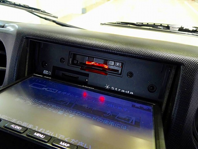 デュトロ2t4WDFJL標準セミロング平ボデー|中古トラックの販売・買取・査定のアイナビ