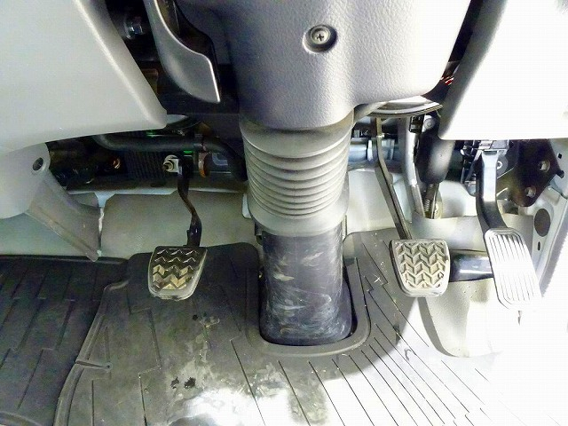 デュトロ2tFJL標準アルミバン|中古トラックの販売・買取・査定のアイナビ