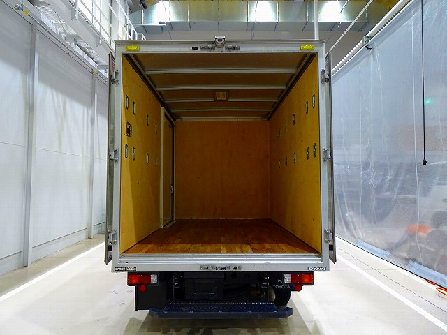 ダイナ1.2tJLWタイヤパネルバン|中古トラックの販売・買取・査定のアイナビ