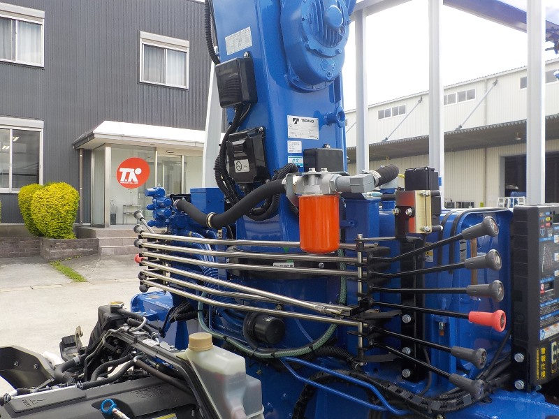 【未使用】R3年 FEB804段RC付き平2.6tワイドロング|中古トラックの販売・買取・査定のアイナビ