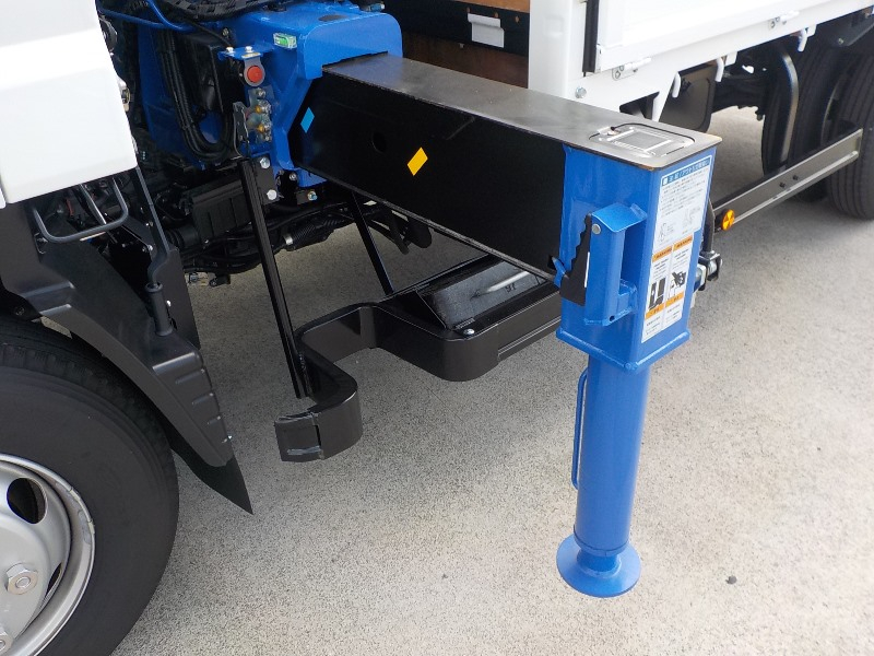 【未使用】R3年 FEB804段RC付き平2.6tワイドロング|中古トラックの販売・買取・査定のアイナビ