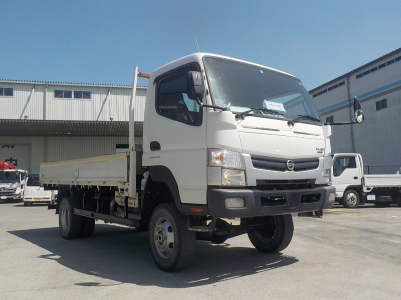 H28年 日産FGB7W平ボディワイド4WD特殊|中古トラックの販売・買取・査定のアイナビ