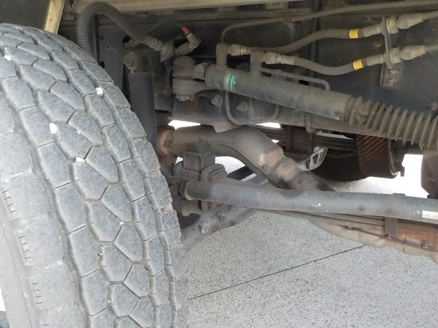 H29年CYJ77BハイルーフメッキMT|中古トラックの販売・買取・査定のアイナビ