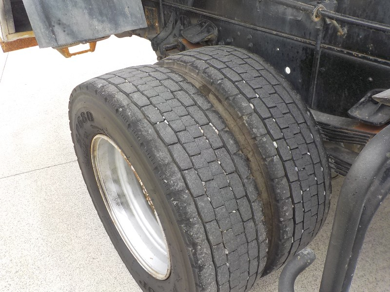 H18年 日野FJ7JDWダンプ標準ベッドレス|中古トラックの販売・買取・査定のアイナビ