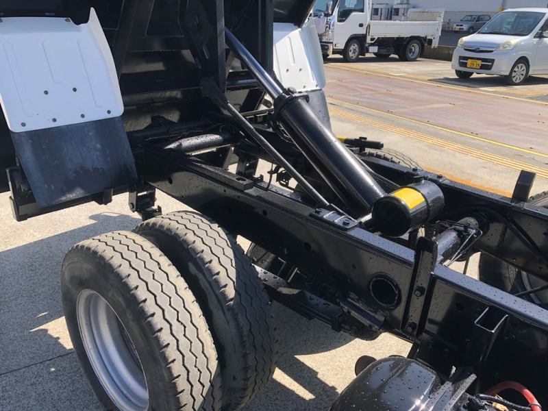 H28年 いすゞNJR85ダンプ2,000㎏高床|中古トラックの販売・買取・査定のアイナビ