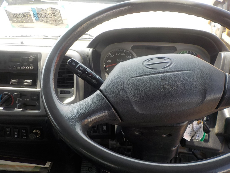 H25年 FC9JCAダンプ高床MTベッドレス|中古トラックの販売・買取・査定のアイナビ