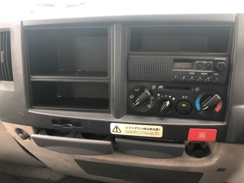 H22年 NJR85ダンプ全低床全塗装MT|中古トラックの販売・買取・査定のアイナビ