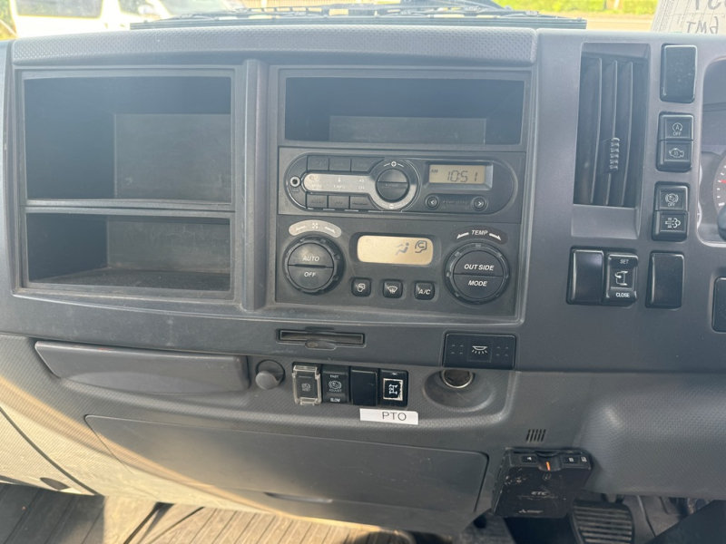 H29年 FRR90ダンプワイドMT|中古トラックの販売・買取・査定のアイナビ