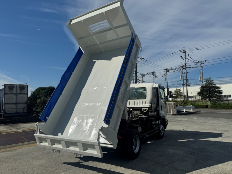 H29年 FRR90ダンプワイドMT|中古トラックの販売・買取・査定のアイナビ