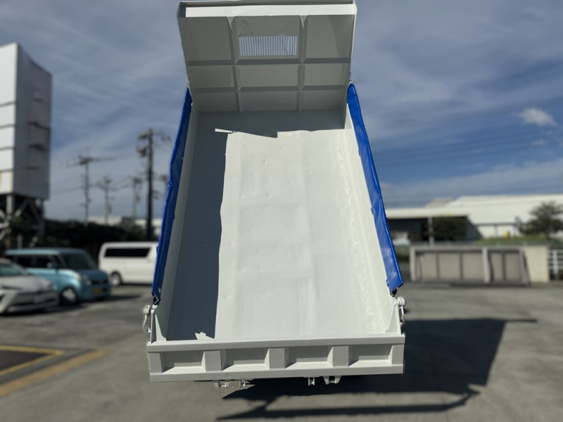 H29年 FRR90ダンプワイドMT|中古トラックの販売・買取・査定のアイナビ