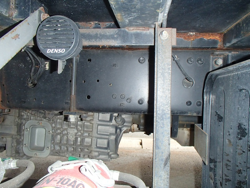 H23年 FK65FZ平ボディ|中古トラックの販売・買取・査定のアイナビ