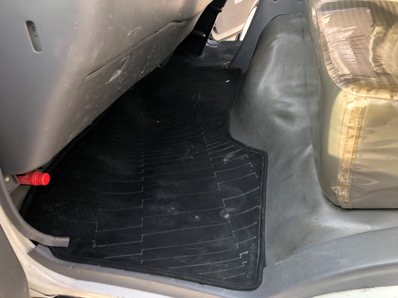 H30年 XZU710平ボディワイドロング|中古トラックの販売・買取・査定のアイナビ